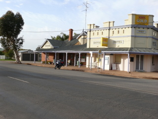 Royal Hotel, Grong Grong