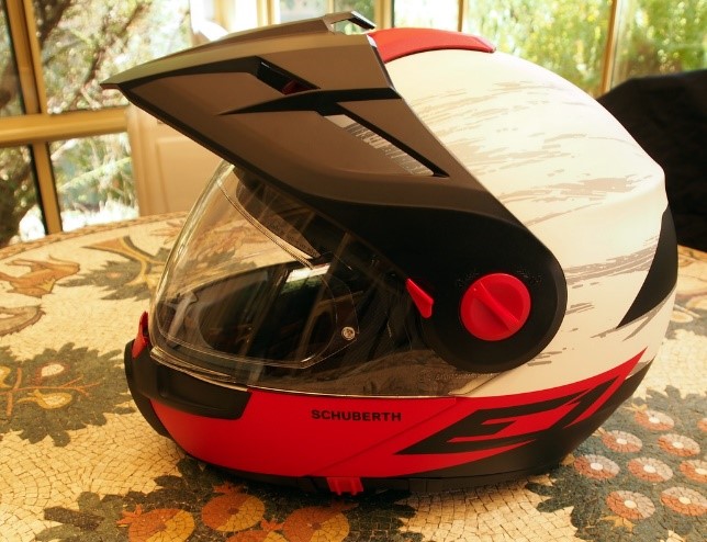 Schuberth E1