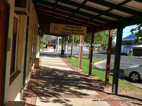 Looking along Darling St towards levee